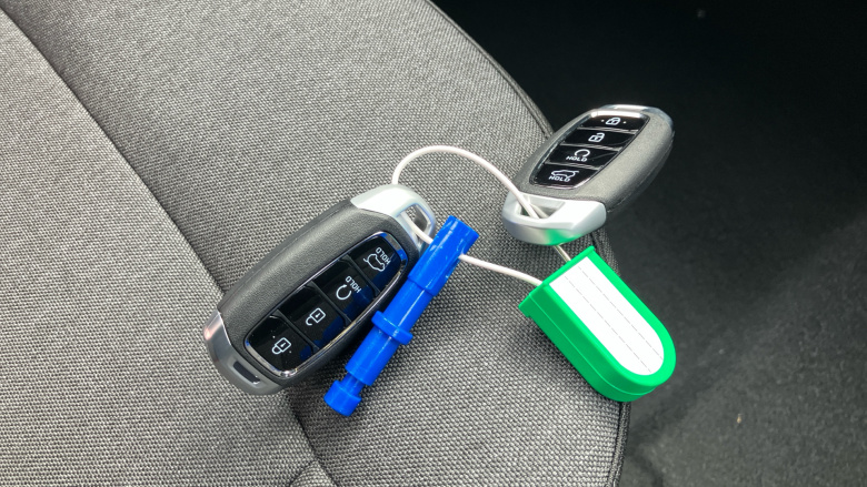 Hyundai INSTER 85kW 02 49kWh 5dr Auto Electric Hatchback